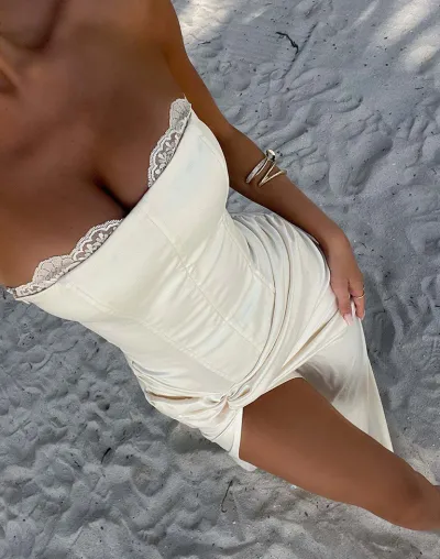https://img.kakaclo.com/image%2FFSZW30681%2FFSZW30681_WHE_S_NUB%2F0158634ebd496e352eba7c937e102c4c.jpg