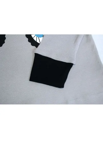 https://img.kakaclo.com/image/FJJC00063/FJJC00063_GR_110_NUB/f5b8f920cda17bd74c2fc623b31a9a0d.jpg